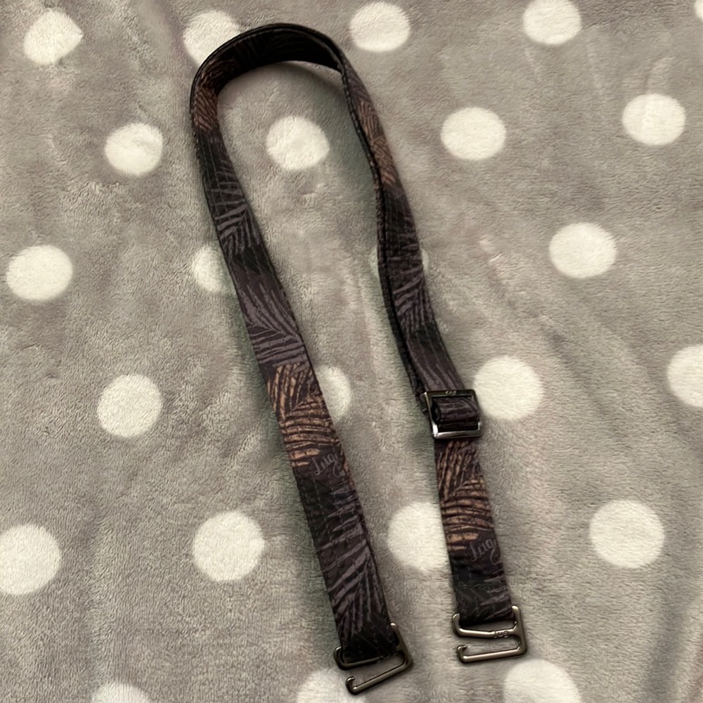 *FREE with any Lug BAG purchase* LUG Adjustable 1-inch-strap
